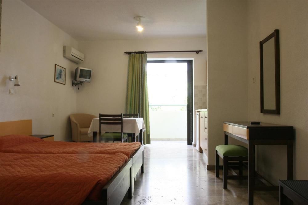 Esperides Aparthotel Kos Town Exterior photo